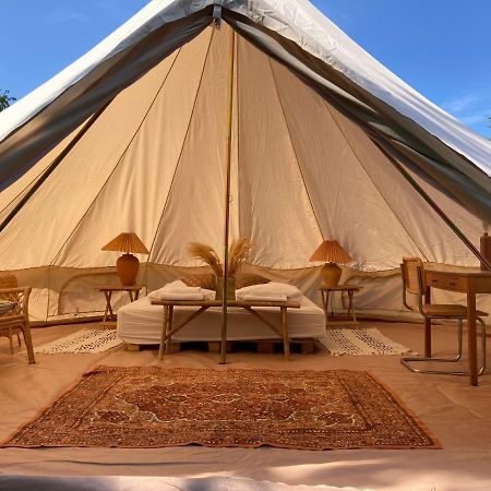 Bådsted Camping Hotell Gudhjem Exteriör bild