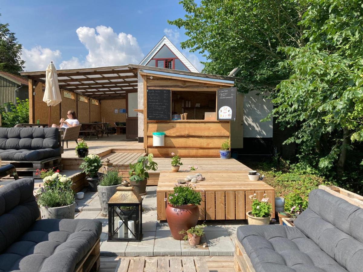 Bådsted Camping Hotell Gudhjem Exteriör bild