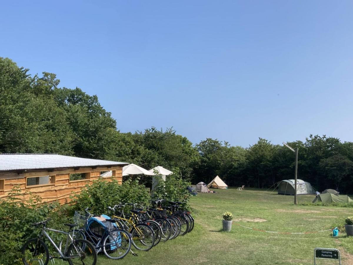 Bådsted Camping Hotell Gudhjem Exteriör bild