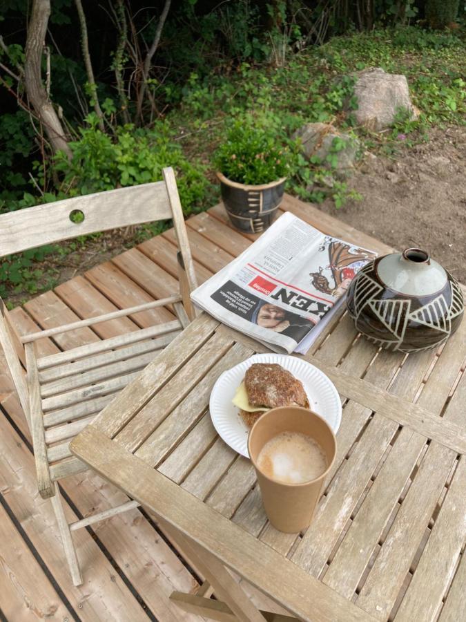 Bådsted Camping Hotell Gudhjem Exteriör bild